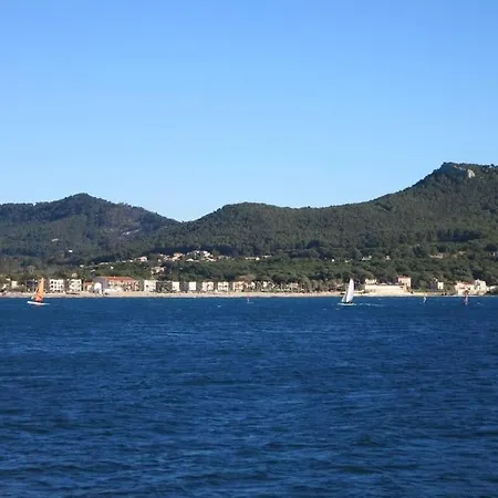 Le Marin Yourhosthelper *